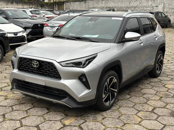 TOYOTA YARIS CROSS 1.5 VVT-I HYBRID FLEX XRX CVT TOYOTA YARIS CROSS 1.5 VVT-I HYBRID FLEX XRX CVT